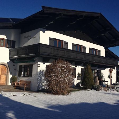 Pension Landhaus Gasteiger Kitzbühel Buitenkant foto