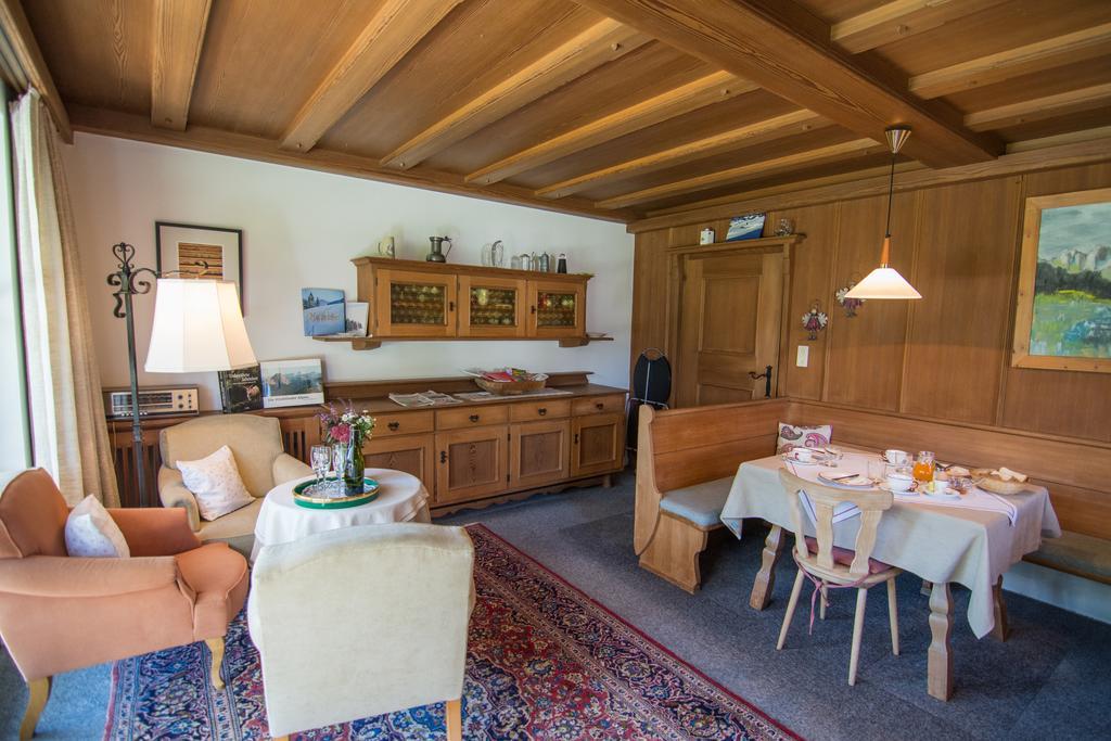 Pension Landhaus Gasteiger Kitzbühel Buitenkant foto